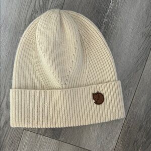 New Fjallraven Cream Ribbed Beanie